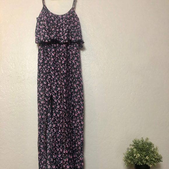 Floral Maxi Dress - Picture 2 of 7